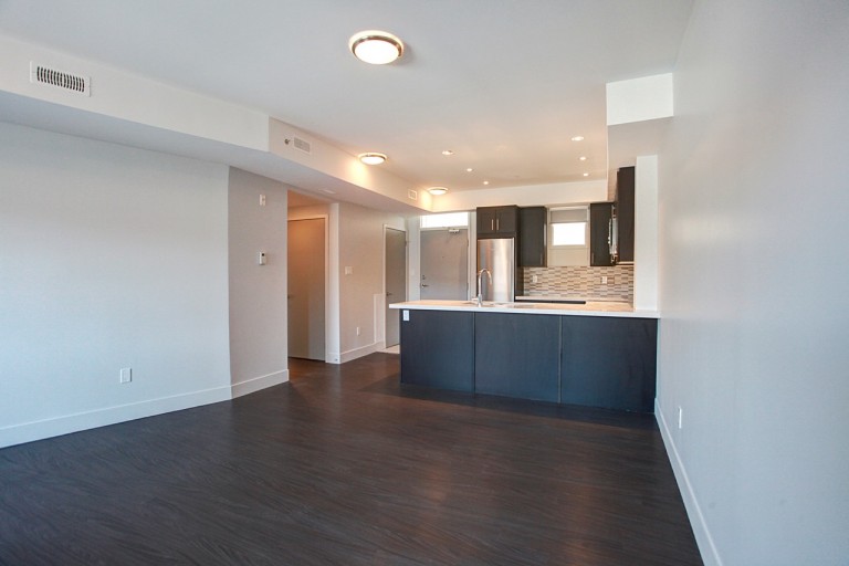 332 High Park Avenue Unit 202, Toronto, Ontario, Canada photo 4