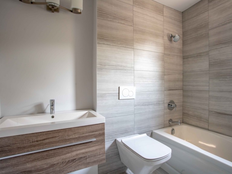 187 Jane Street Unit 3, Toronto, Ontario, Canada photo 12