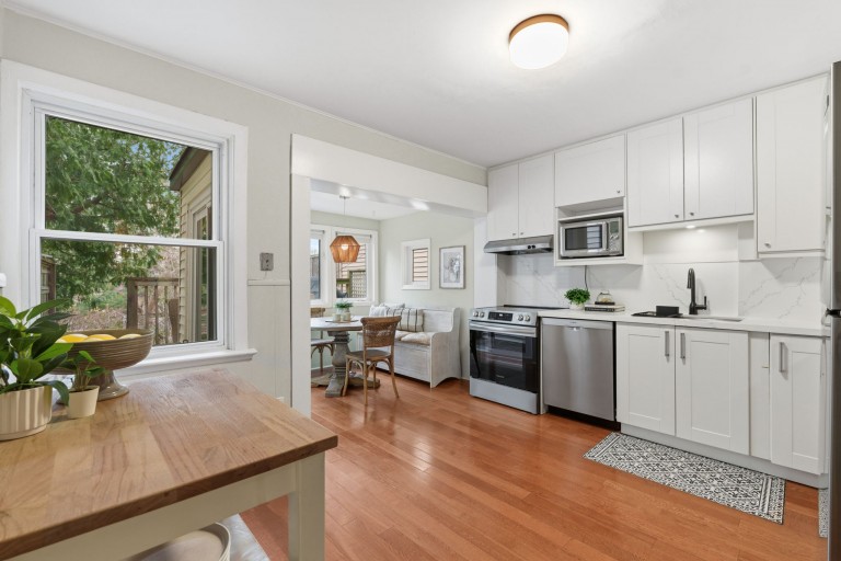 92 Indian Road Crescent, Toronto, Ontario, Canada photo 14