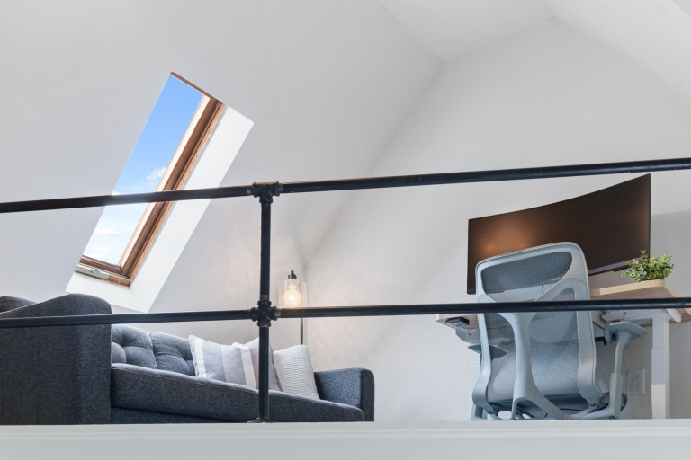 92 Indian Road Crescent, Toronto, Ontario, Canada photo 23