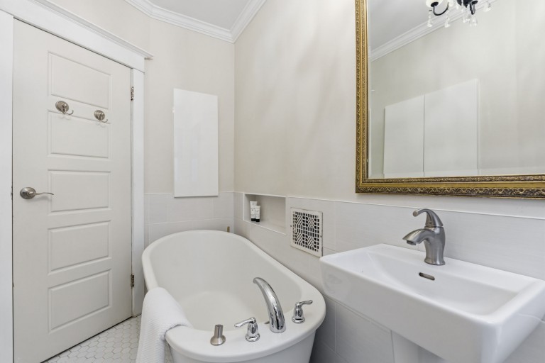 92 Indian Road Crescent, Toronto, Ontario, Canada photo 31