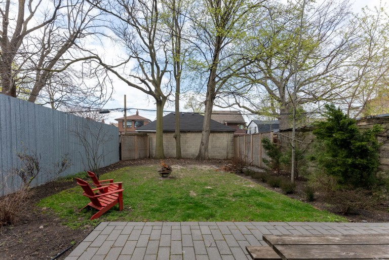 332 High Park Ave 203, Toronto, Ontario, Canada photo 23