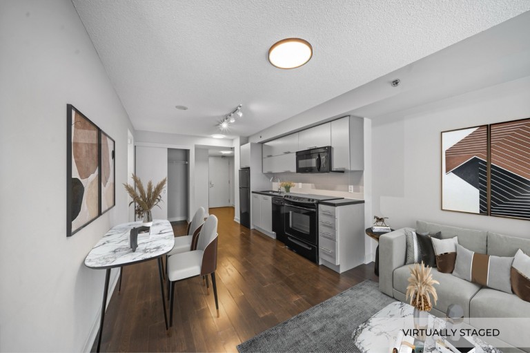 21 Nelson Street #632, Toronto, Ontario, Canada photo 8