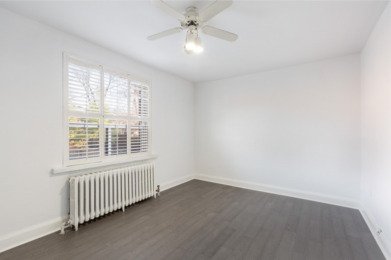 871 Millwood Road Suite 56, Toronto, Ontario, Canada photo 14