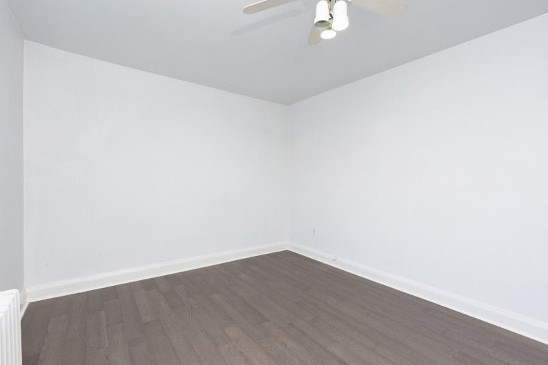 871 Millwood Road Suite 56, Toronto, Ontario, Canada photo 15