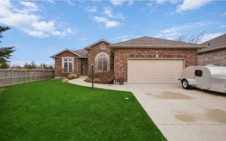 3020 STONEY CREEK Drive, Sarnia, Ontario, Canada photo 1