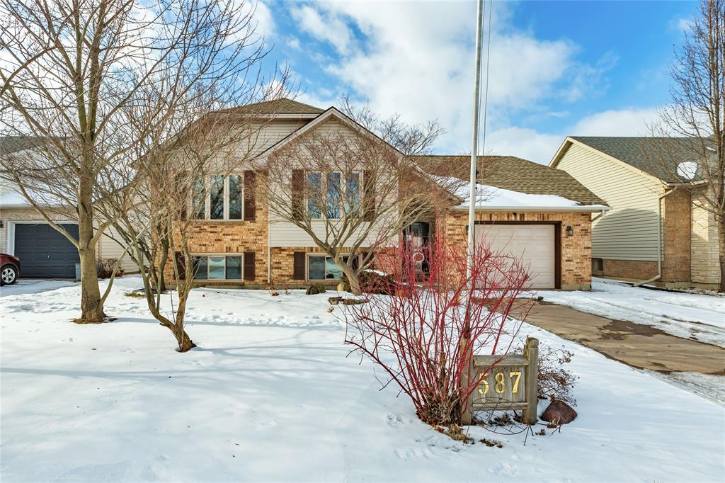 587 Bentinck Drive, St. Clair Ontario, Canada
