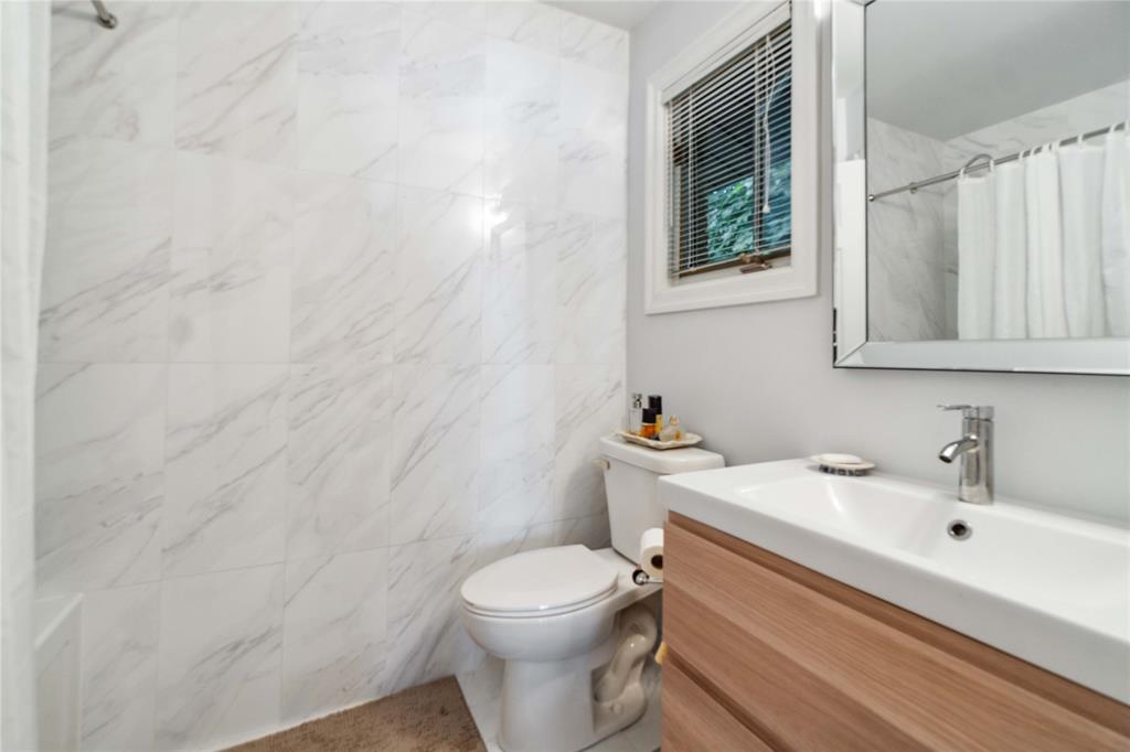 1260 LAKE HURON Parkway, Sarnia, Ontario, Canada photo 23