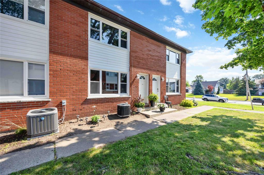 205 FANE Street Unit# 13B, St. Clair, Ontario, Canada
