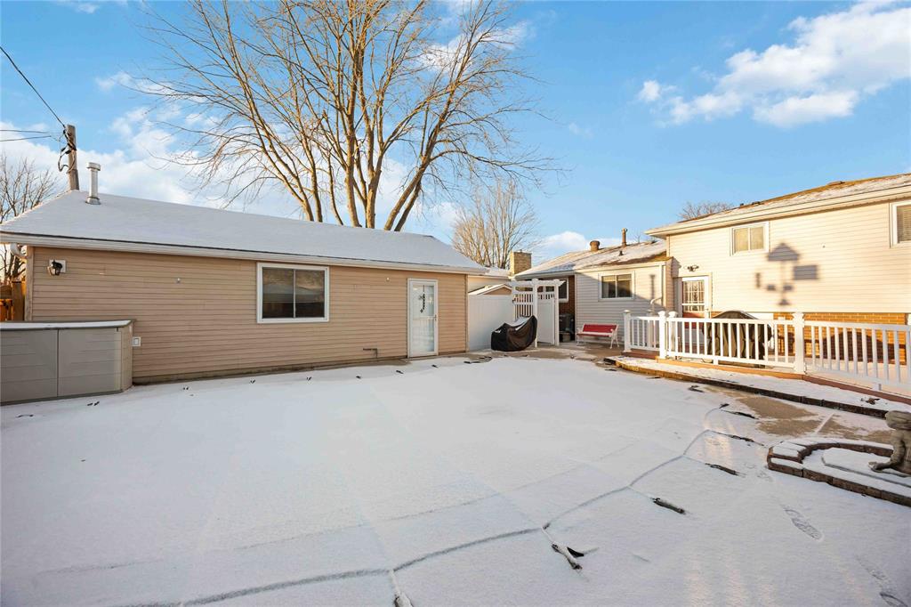 291 OAKDALE Court, St. Clair, Ontario, Canada photo 42