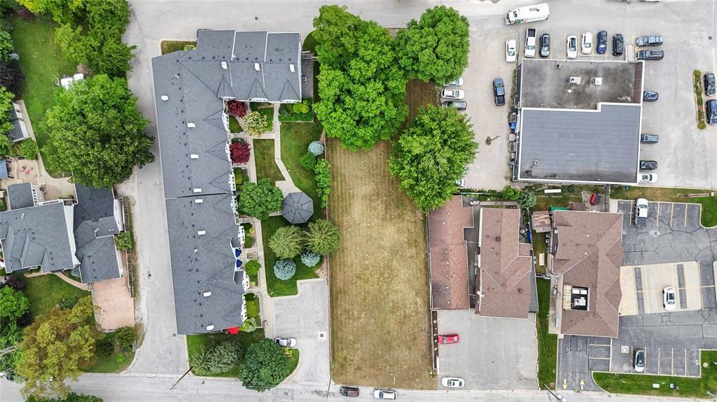 1704 MURPHY Road, Sarnia, Ontario, Canada photo 3