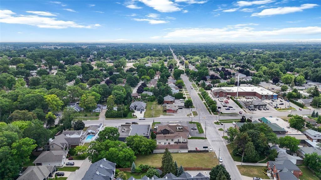 1704 MURPHY Road, Sarnia, Ontario, Canada photo 13