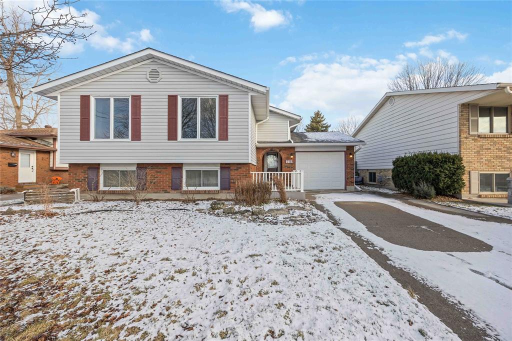 1012 BRIMWOOD Crescent, Sarnia, Ontario, Canada photo 2