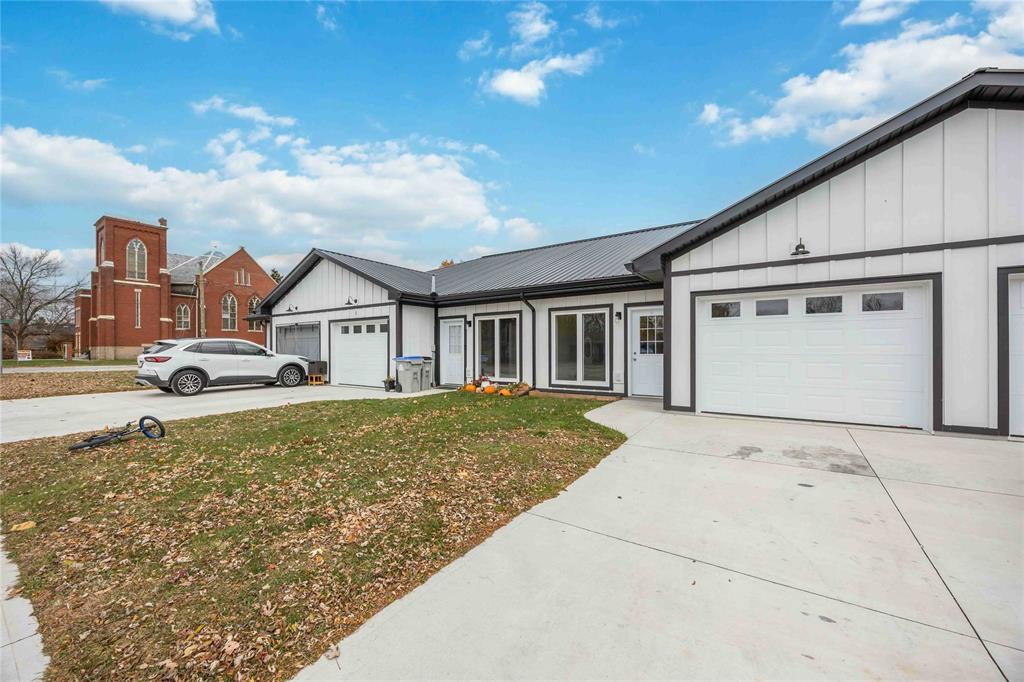 3250 RIVER Street Unit# Unit 4, Brooke-Alvinston, Ontario, Canada photo 3