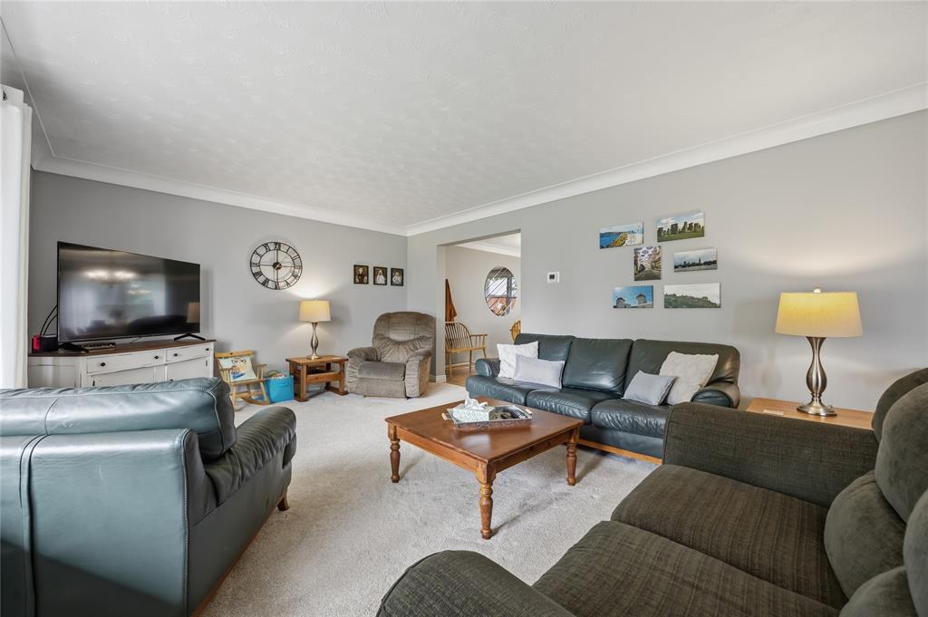 3110 SHILOH Line, Petrolia, Ontario, Canada photo 6