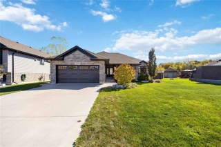 565 SPOKANE Boulevard, St. Clair Ontario, Canada