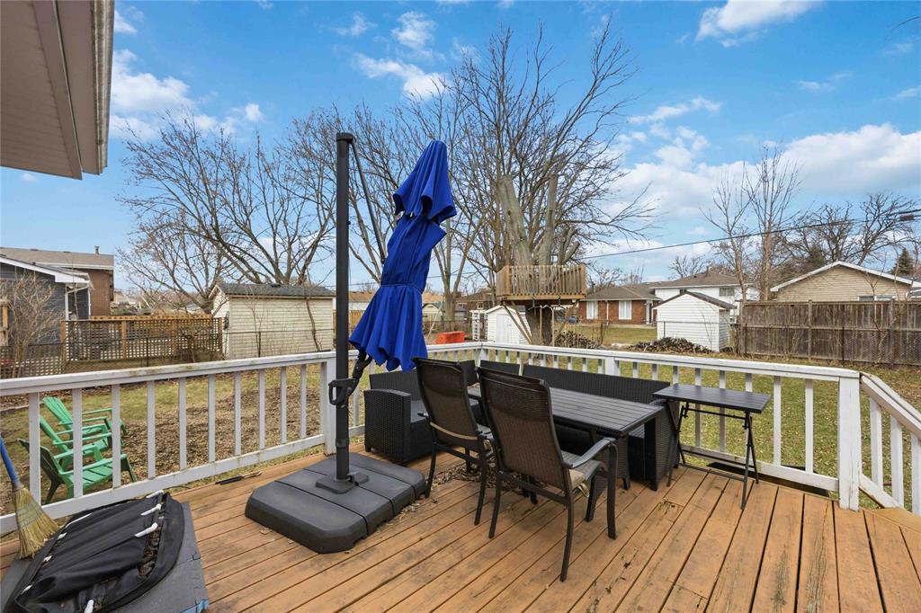 1104 CATHCART Boulevard, Sarnia, Ontario, Canada photo 31