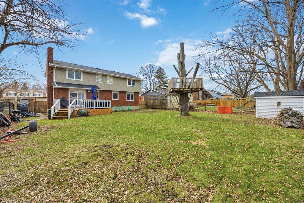 1104 CATHCART Boulevard, Sarnia, Ontario, Canada photo 32