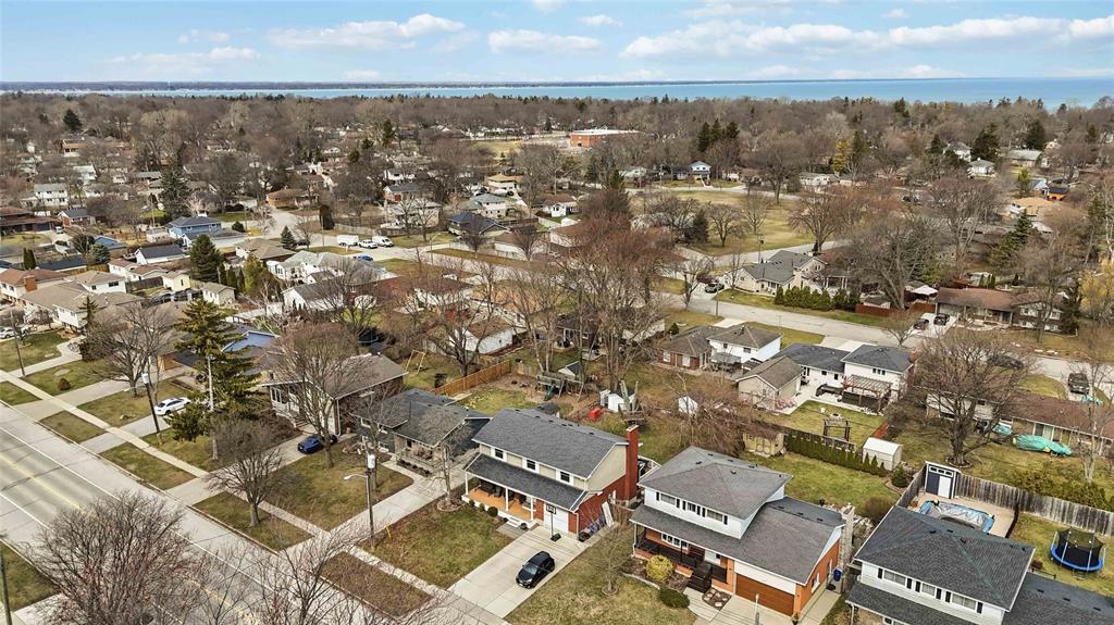 1104 CATHCART Boulevard, Sarnia, Ontario, Canada photo 35