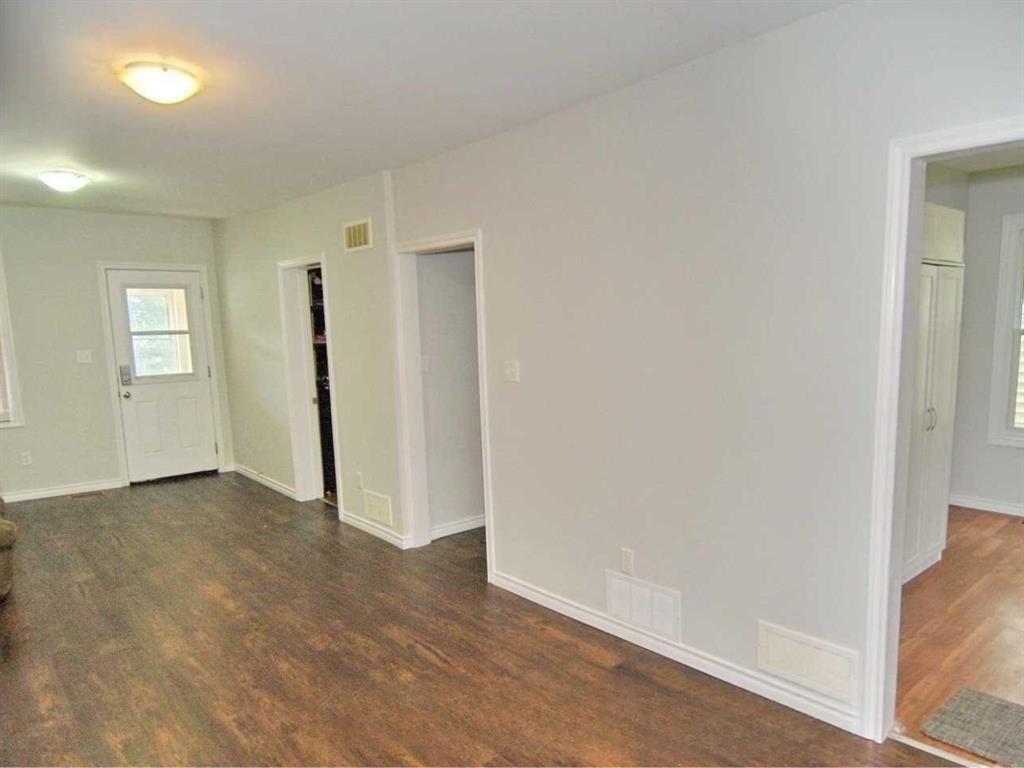 3588 SANDWICH Street, Windsor, Ontario, Canada photo 6