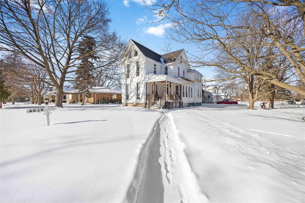 4026 PETROLIA Line, Petrolia, Ontario, Canada photo 3