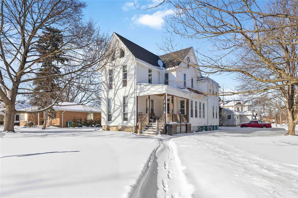 4026 PETROLIA Line, Petrolia, Ontario, Canada photo 4