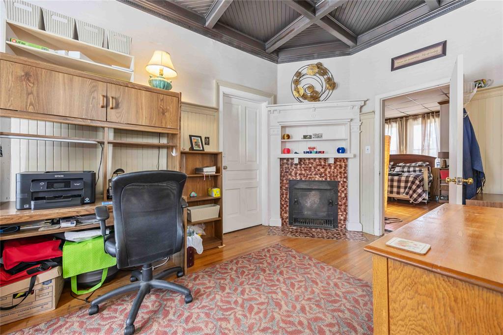 4026 PETROLIA Line, Petrolia, Ontario, Canada photo 23