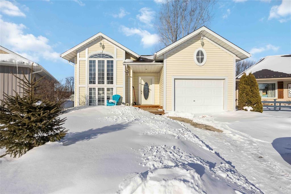 324 JACS Court, Petrolia, Ontario, Canada photo 1