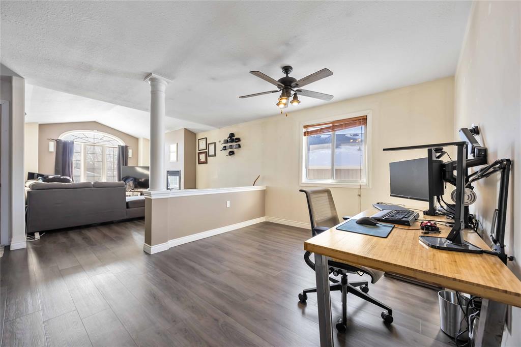 324 JACS Court, Petrolia, Ontario, Canada photo 6