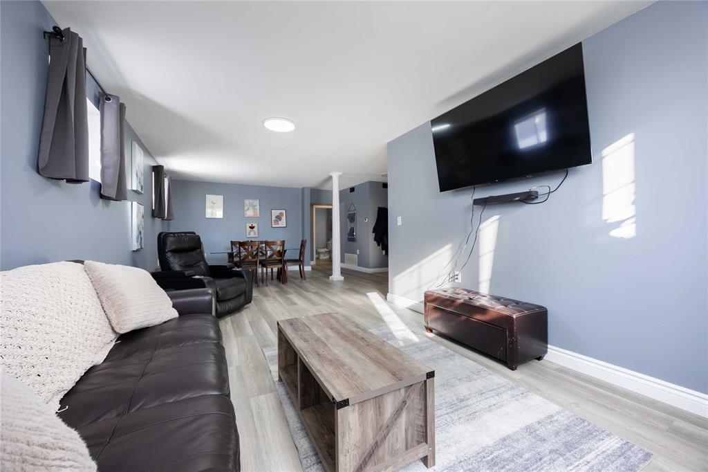 324 JACS Court, Petrolia, Ontario, Canada photo 22