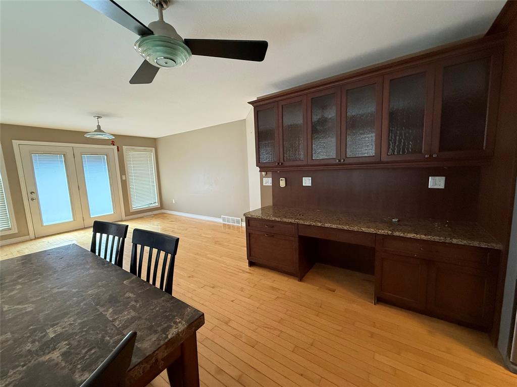 554 HURON Street, Plympton-Wyoming, Ontario, Canada photo 6