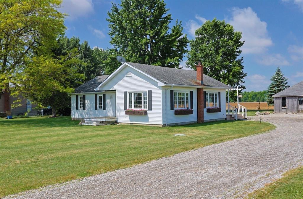 2161 INWOOD Road, Brooke-Alvinston, Ontario, Canada photo 1