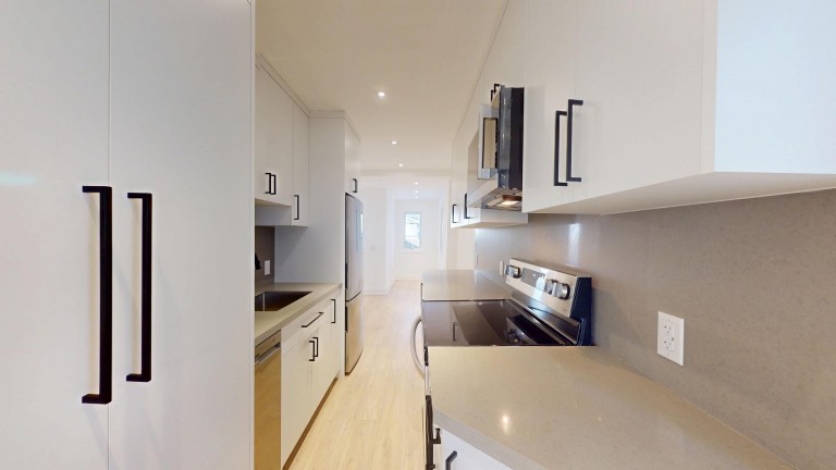 709 Willard Avenue Upper, Toronto, Ontario, Canada photo 10