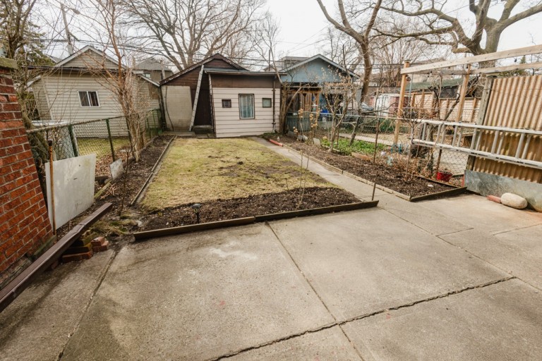 582 Runnymede Road, Toronto, Ontario, Canada