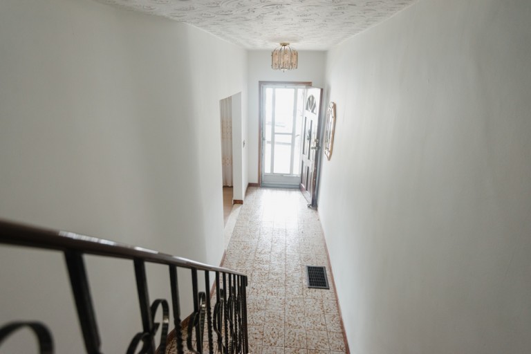 582 Runnymede Road, Toronto, Ontario, Canada