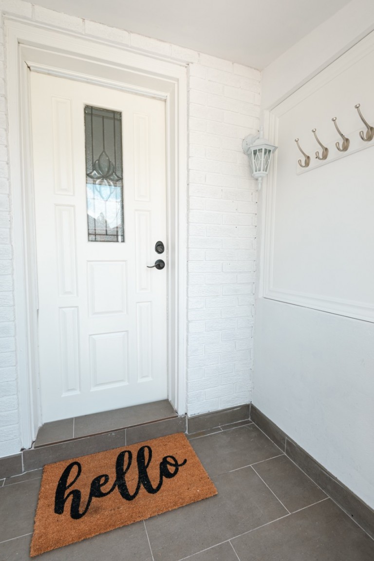 23 Teignmouth Avenue, Toronto, Ontario, Canada photo 2