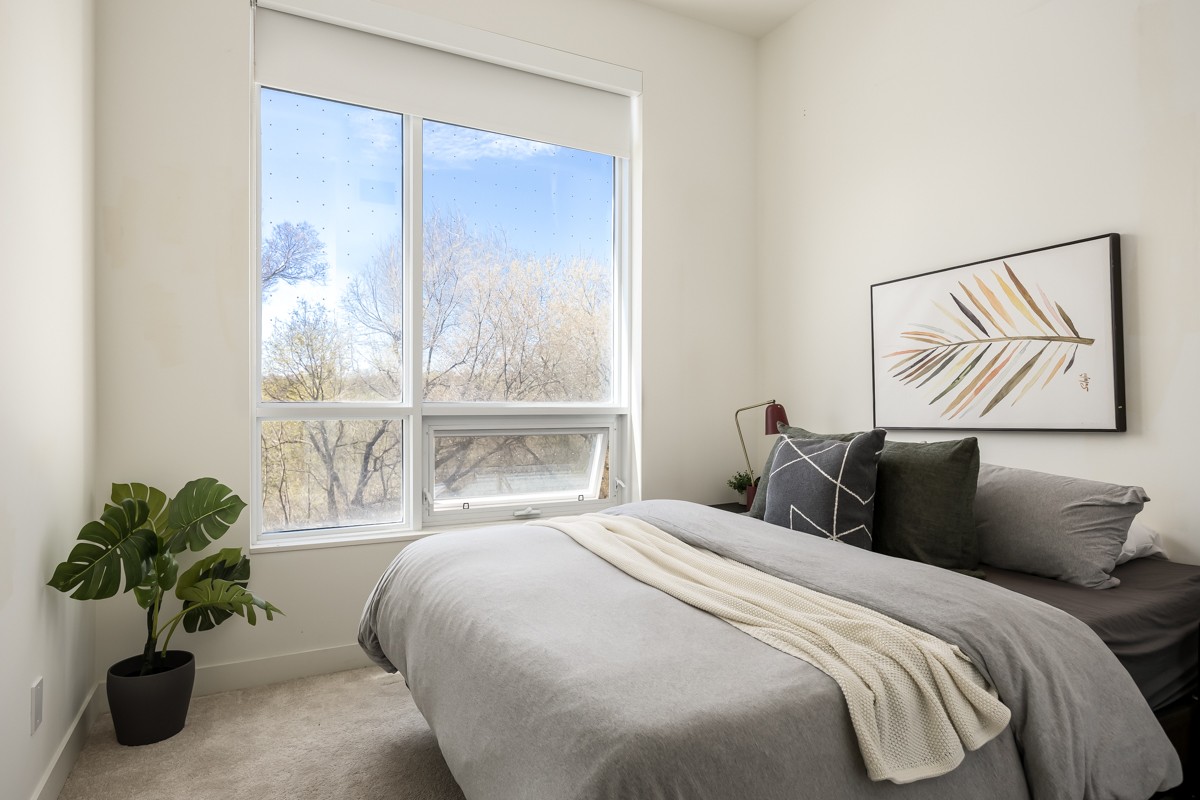 10 Wilby Crescent Unit 104, Toronto, Ontario, Canada photo 11
