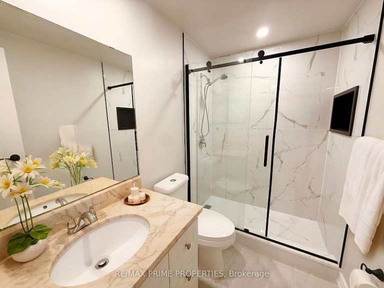 17 Debden Road, Markham, Ontario, Canada