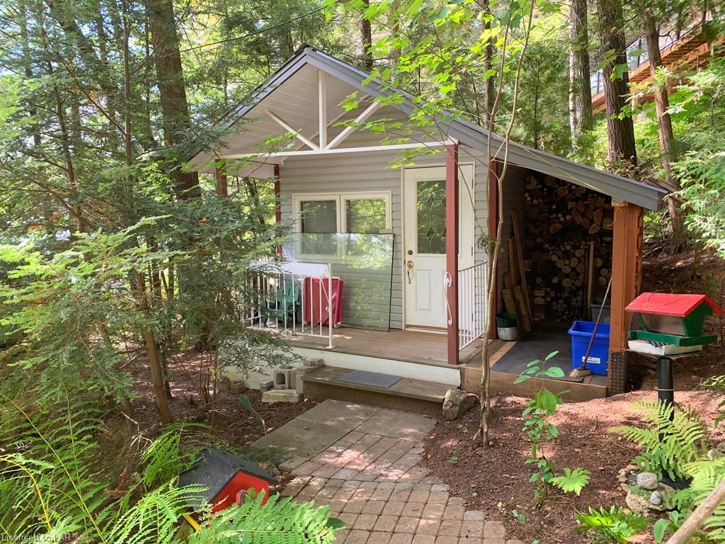 1008 POINSETTIA Crescent, Harcourt, Ontario, Canada