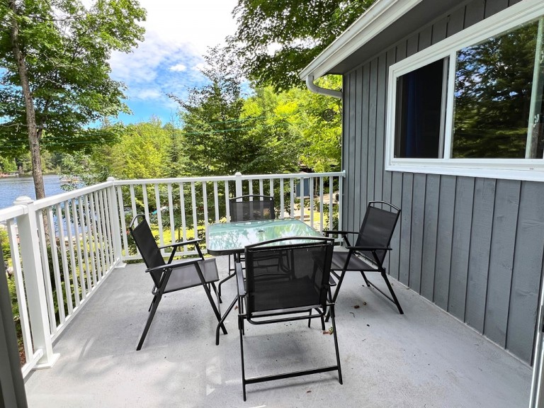 1630 Allen Lake Drive, Harcourt, Ontario, Canada photo 5