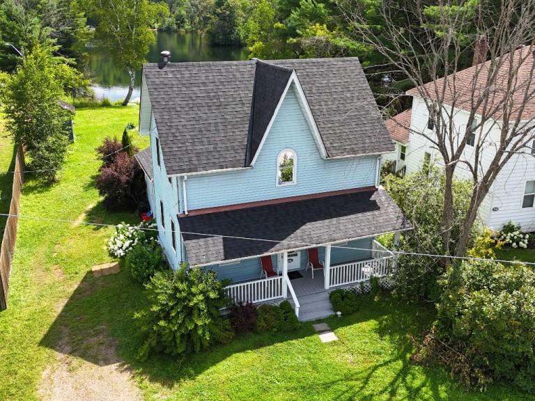 2316 Loop Road, Wilberforce, Ontario, Canada photo 1