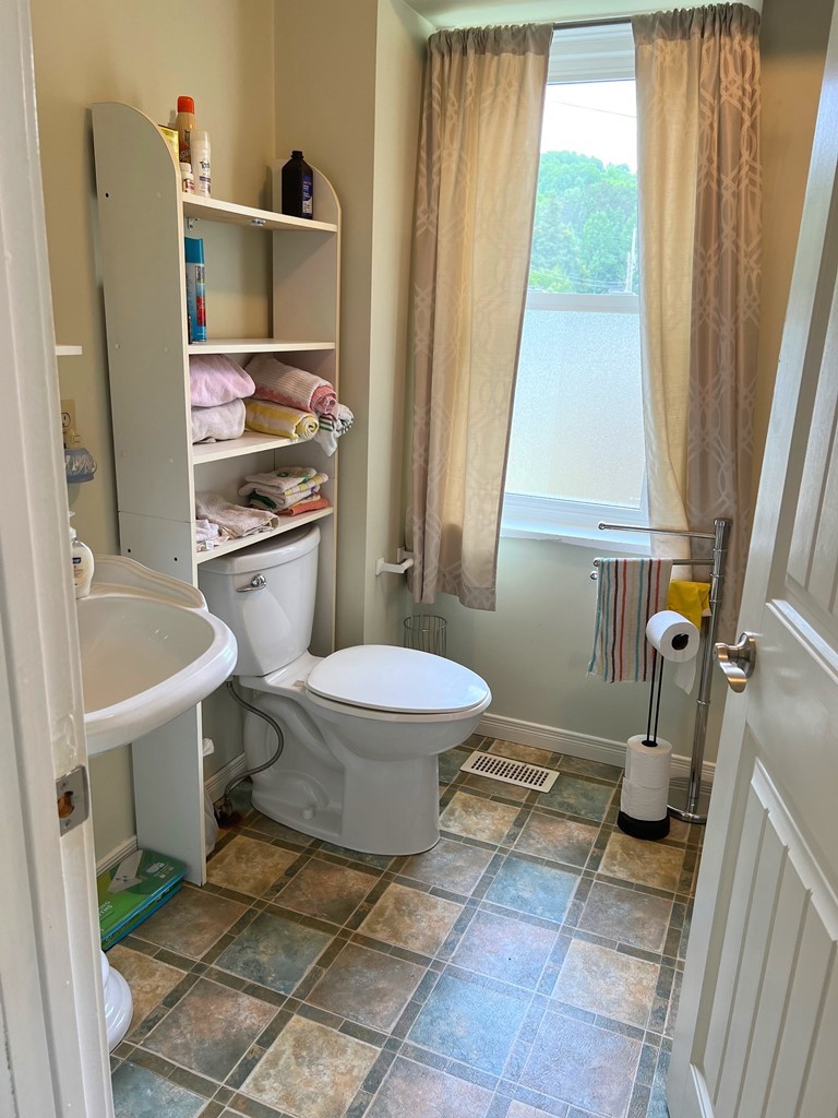 2316 Loop Road, Wilberforce, Ontario, Canada photo 6