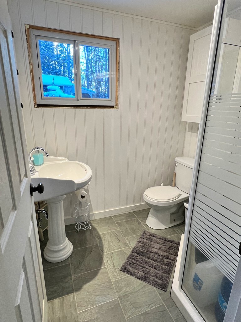 1157 MacDuff Road, Tory Hill, Ontario, Canada photo 5