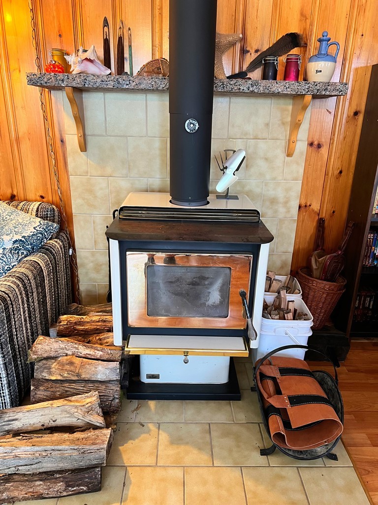 1374 Betula Crescent, Harcourt, Ontario, Canada photo 10