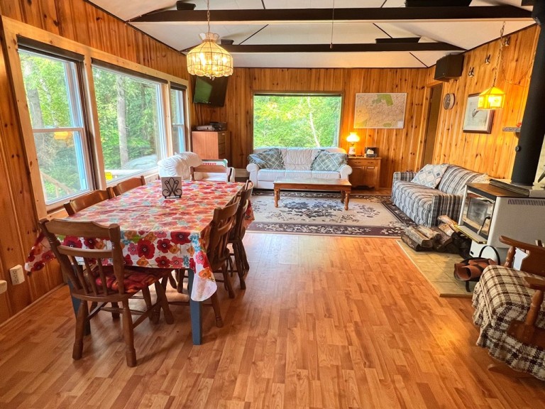 1374 Betula Crescent, Harcourt, Ontario, Canada photo 8