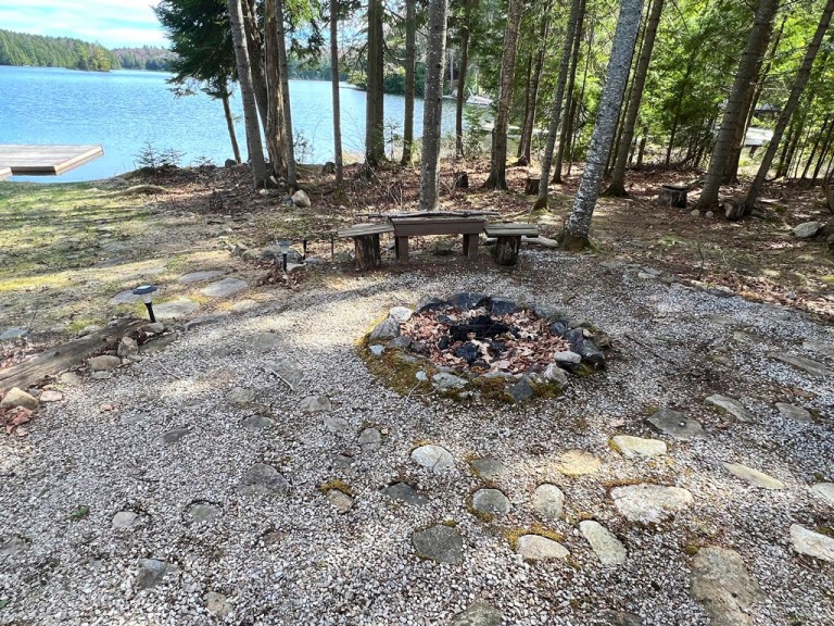 1069 Cohosh Lane, Harcourt, Ontario, Canada photo 18