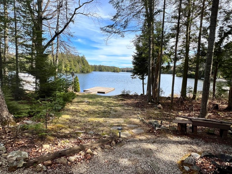 1069 Cohosh Lane, Harcourt, Ontario, Canada photo 19