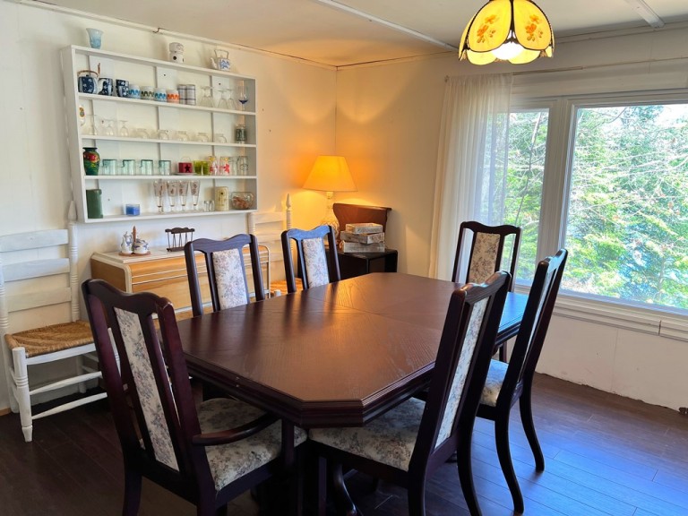 1063 Esson Creek Lane, Wilberforce, Ontario, Canada photo 4