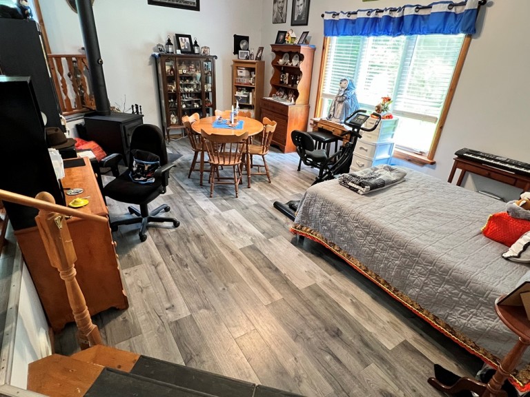 1065 Cockle Creek Estates Road, Wilberforce, Ontario, Canada photo 4