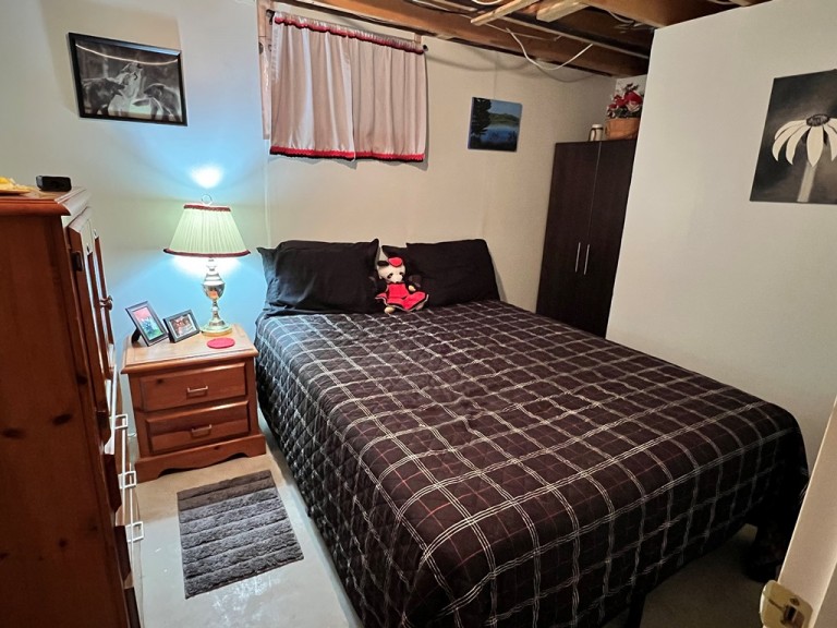 1065 Cockle Creek Estates Road, Wilberforce, Ontario, Canada photo 11